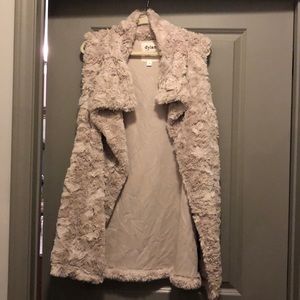 DYLAN faux fur vest